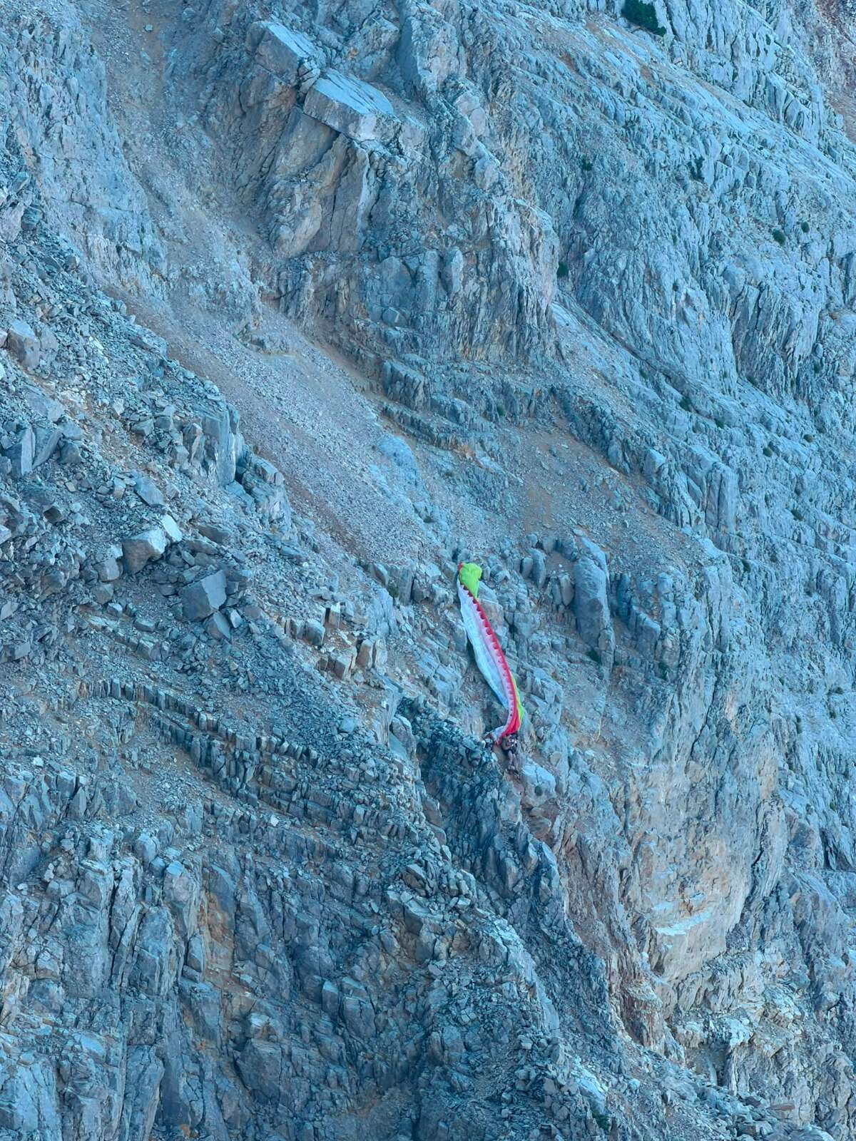 Ölüdeniz’de Yamaç Paraşütü Kazası, Pilot ve Yolcu Hayatını Kaybetti 1